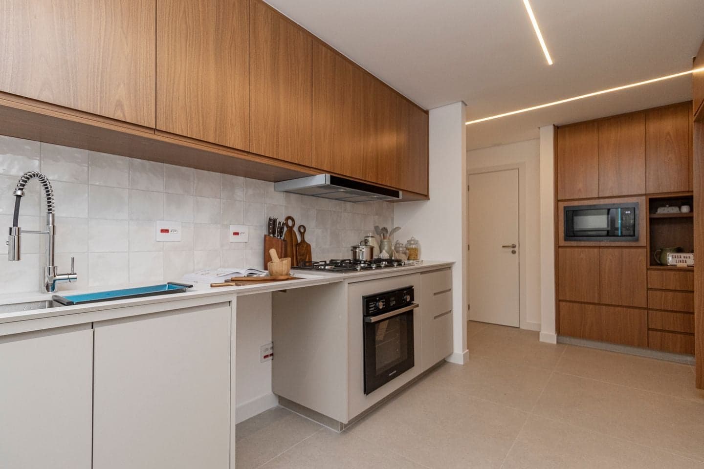 Sofisticação e Exclusividade: 156m², 3 Suítes + Home Office nos Jardins